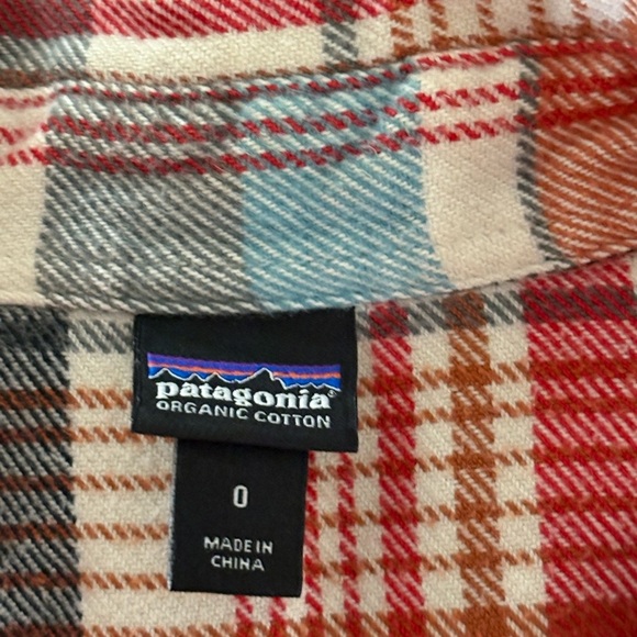 Patagonia Plaid Flannel Cream Red and Teal Button Down Shirt - Picture 4 of 5